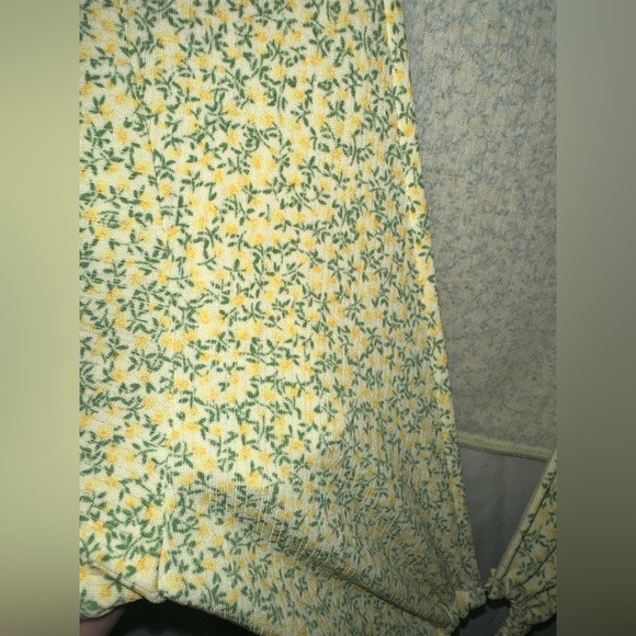 Yellow Floral Dress - Picture 6 of 6